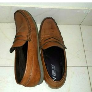 Men's leather loafer